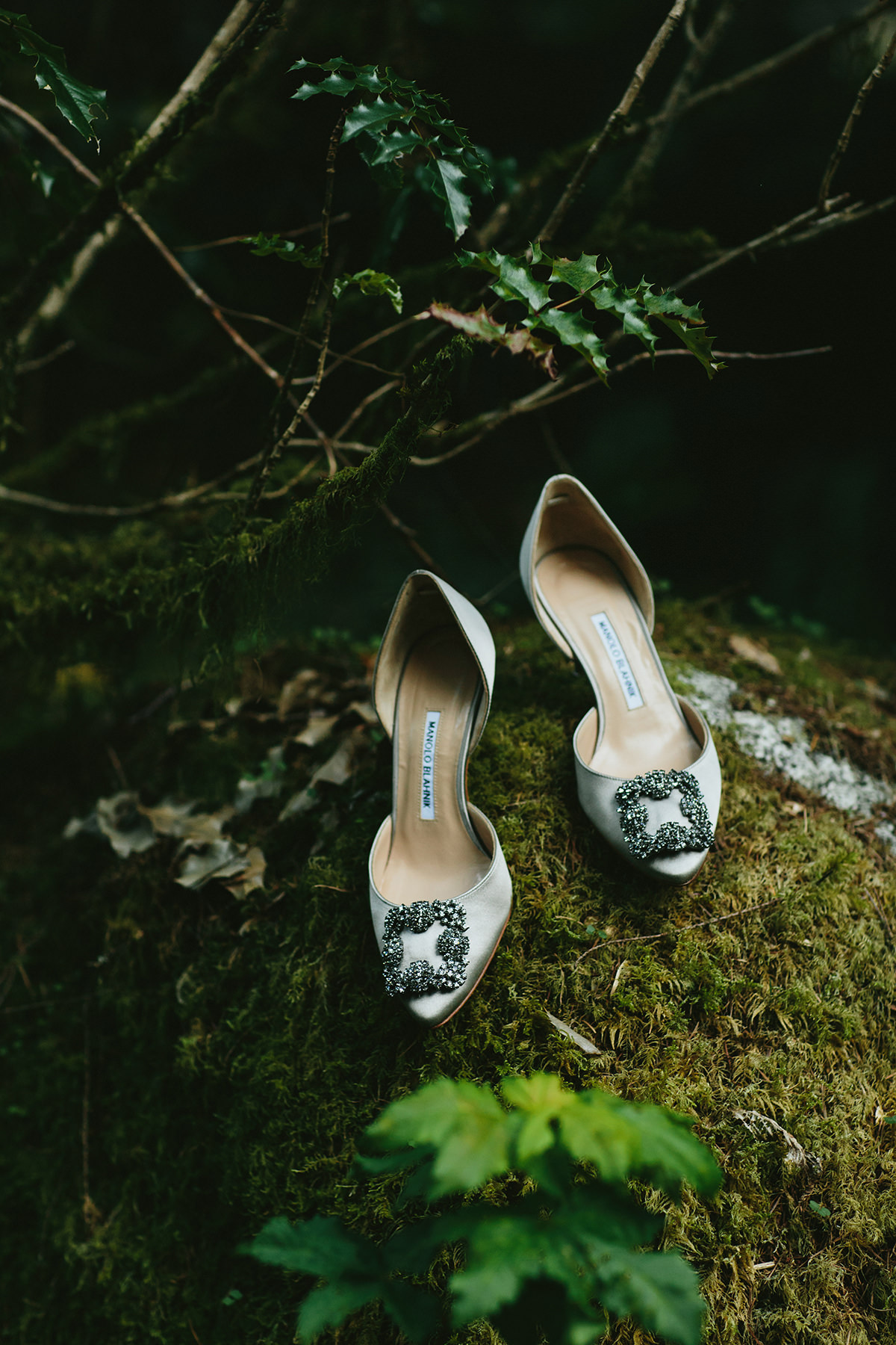 Manolo Blahnik wedding shoes in Vancouver www.lucida-photography.com